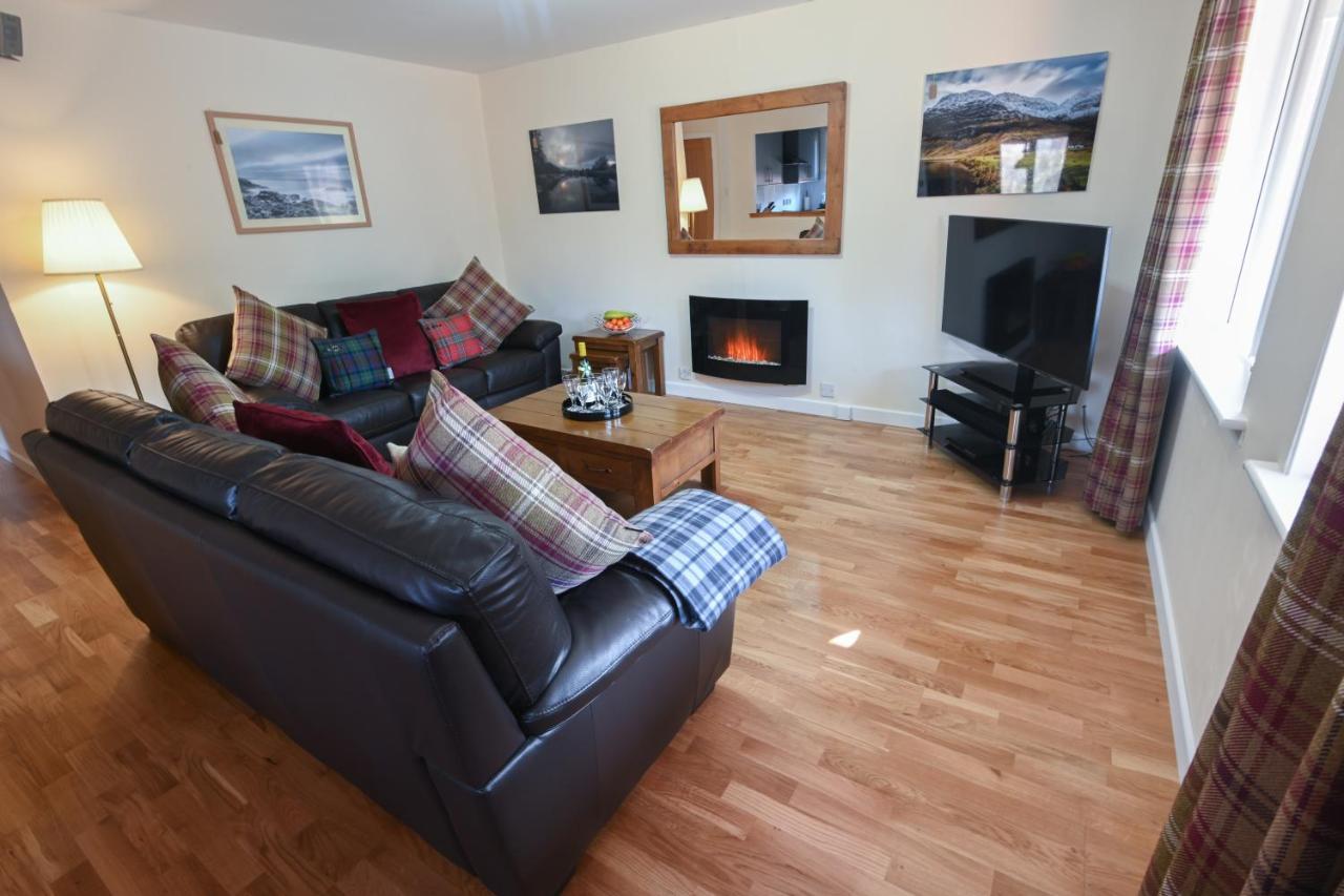 Birchbrae Highland Lodges Онич Екстериор снимка