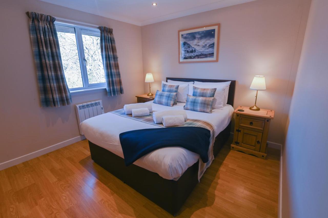 Birchbrae Highland Lodges Онич Екстериор снимка
