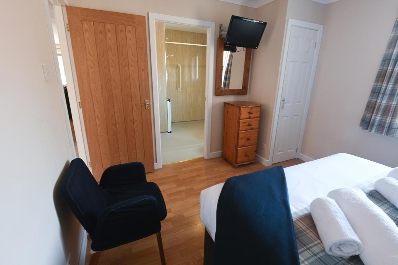 Birchbrae Highland Lodges Онич Екстериор снимка