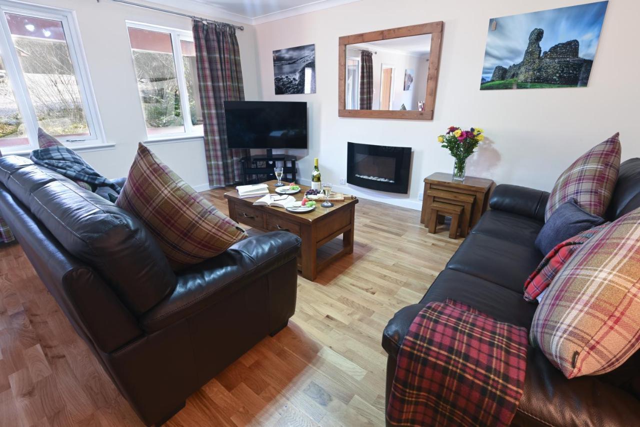 Birchbrae Highland Lodges Онич Екстериор снимка
