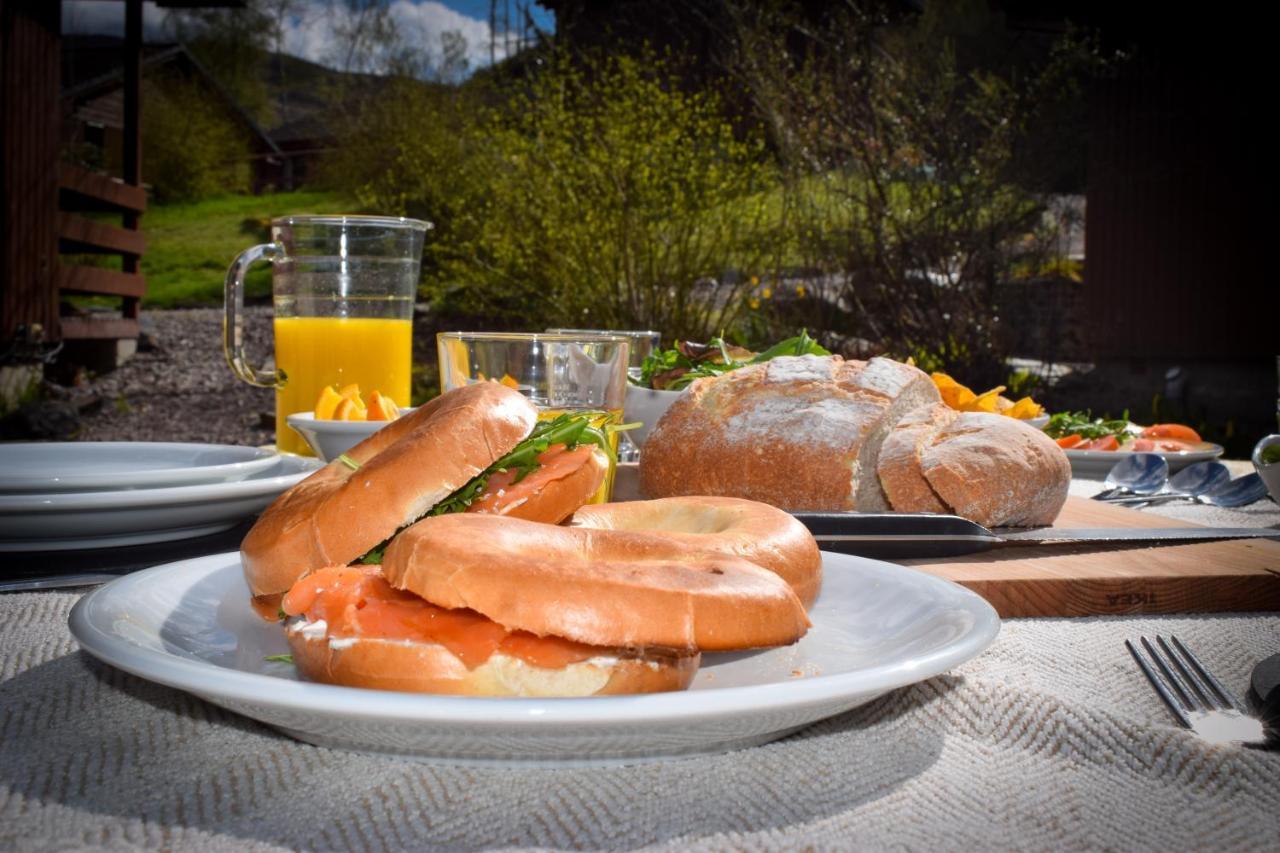 Birchbrae Highland Lodges Онич Екстериор снимка
