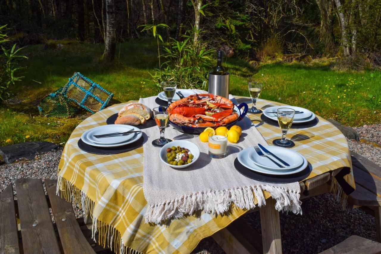 Birchbrae Highland Lodges Онич Екстериор снимка