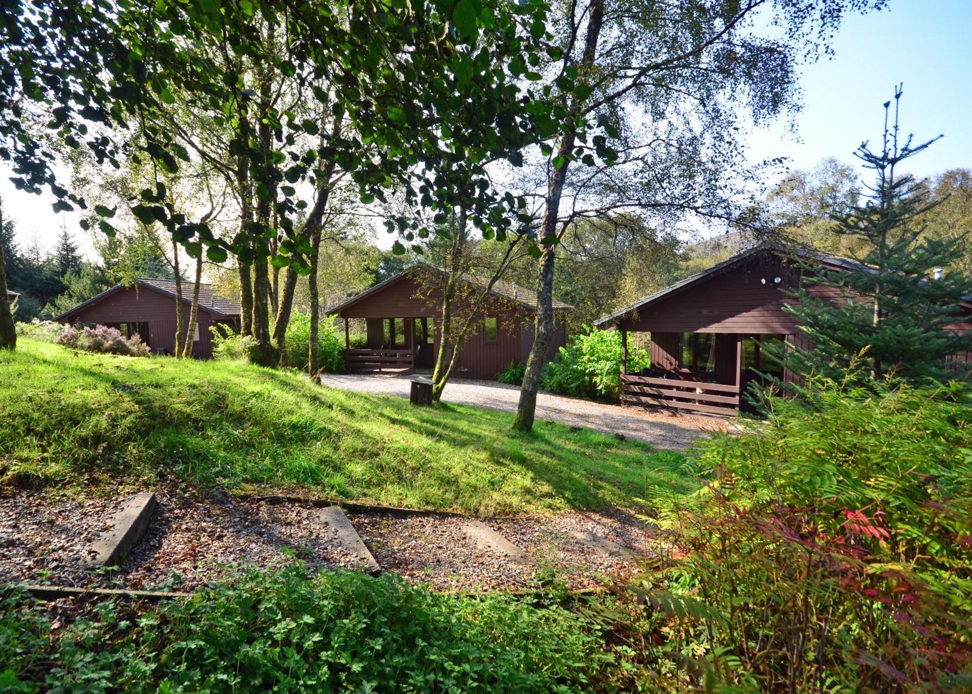 Birchbrae Highland Lodges Онич Екстериор снимка
