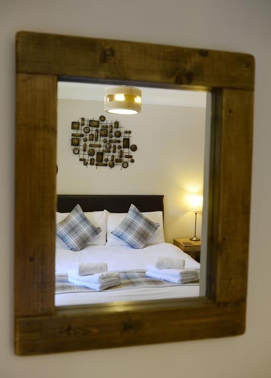 Birchbrae Highland Lodges Онич Екстериор снимка